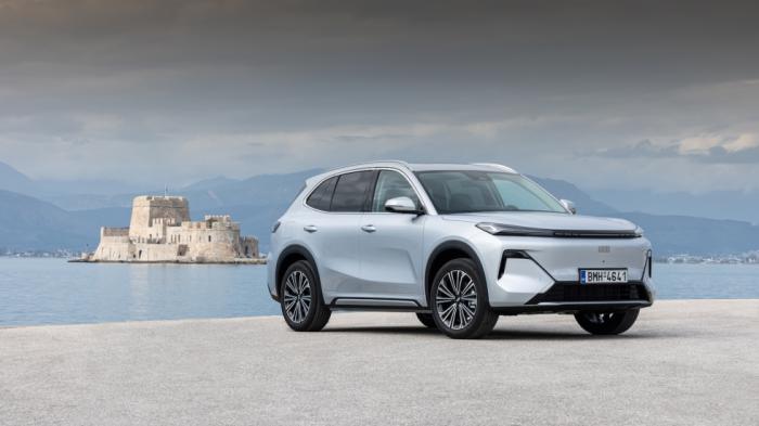 Geely STARRAY EM-i: Έφτασε στην Ελλάδα με plug-in hybrid κινητήρα από €32.990